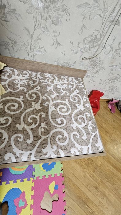 Ліжко трансформер