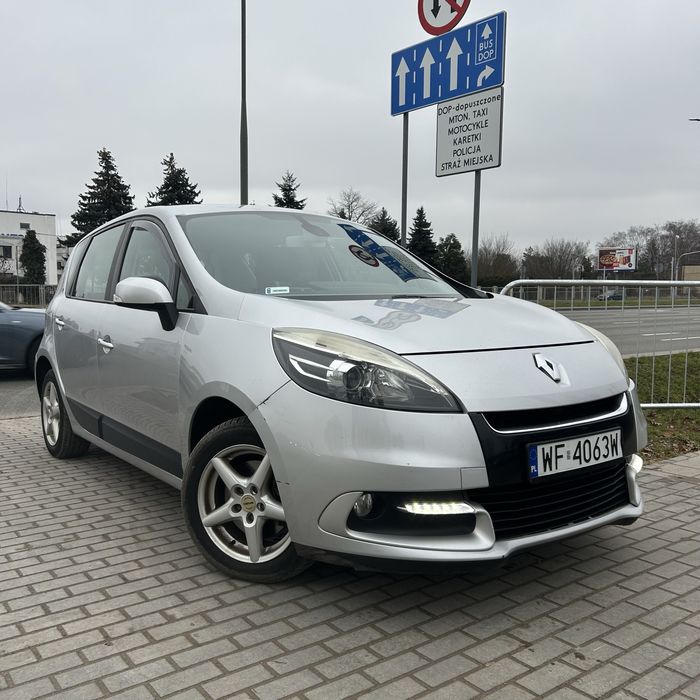 Na sprzedaz Renault Scenik 3 1.5 dizel/90 koni/Nowa sprzęglo/klima//