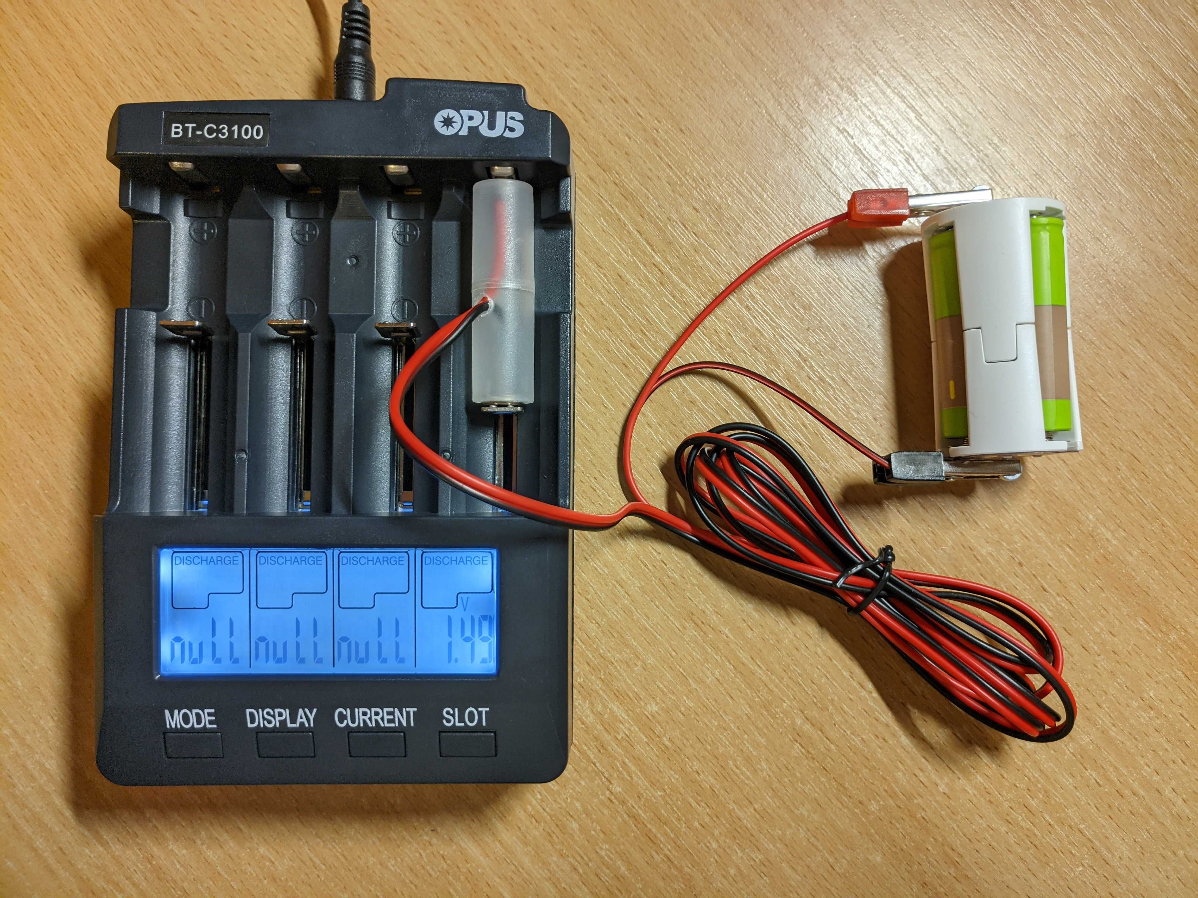 Opus BT-C3100 v2.2 Гарантія Оригінал універсальний зарядний пристрій