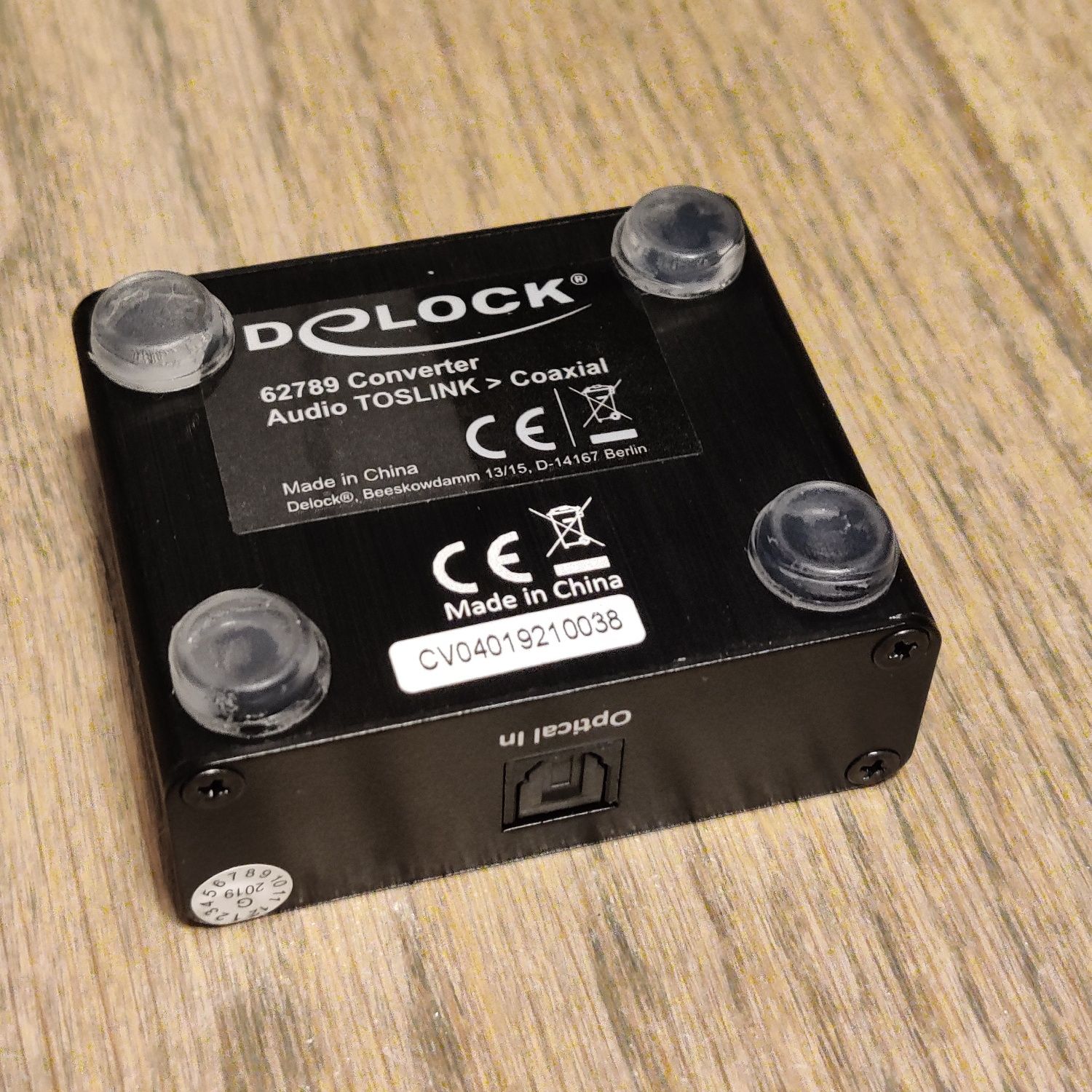 Konwerter Delock Digital Audio Converter TOSLINK (S/PDIF) to Coaxial