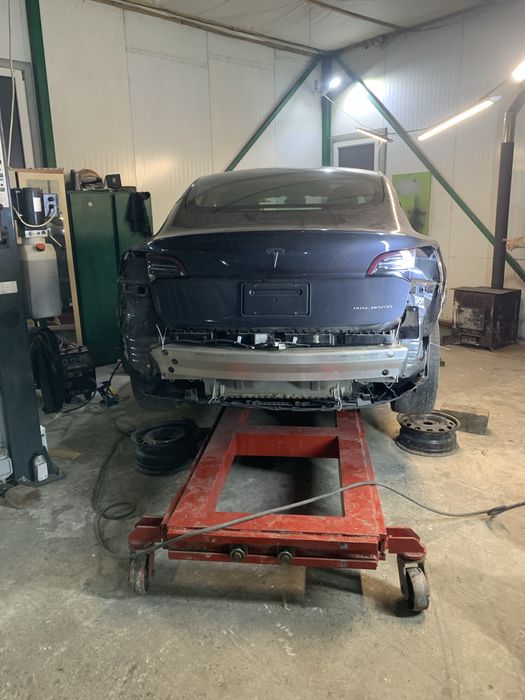 Кузовний ремонт, рихтування авто на стапелі !
