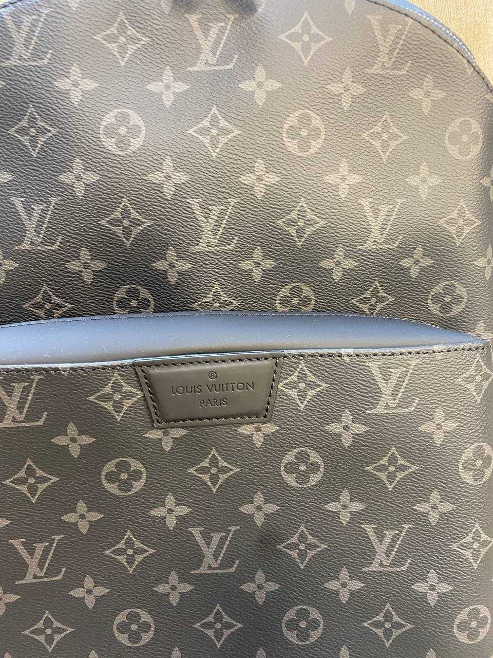 Оригінальний чоловічий Рюкзак Луї Вітон Louis Vuitton в чудовому стані