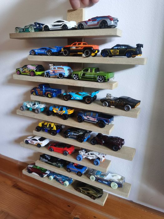 Expositor 30 carrinhos hotwheels - Novo