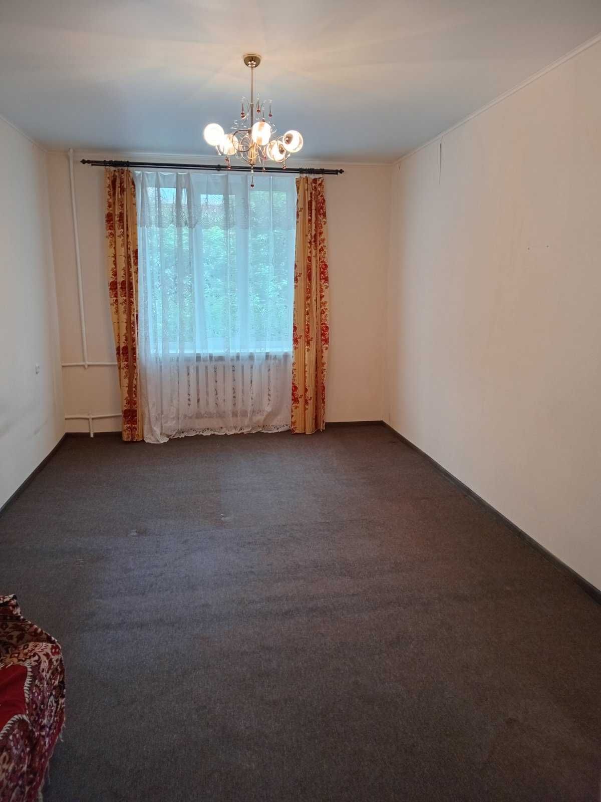 Продаж 2 кім. кв. під комерцію по вул. Пушкінська