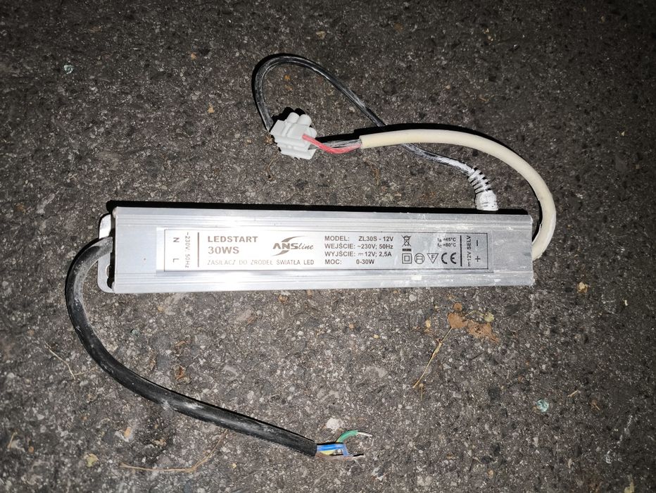 Zasilacz do taśm 12V taśma LED 30W