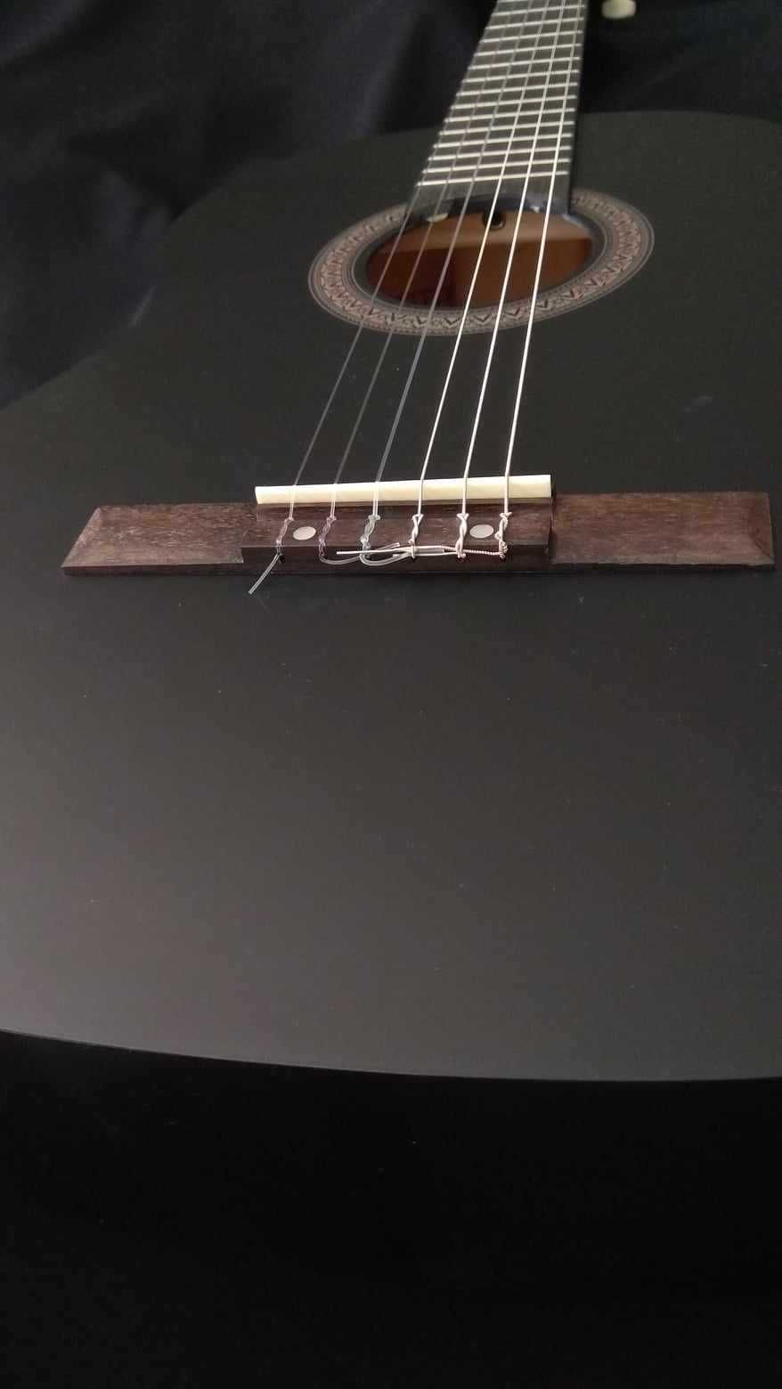 *NOVO* violão classico GEWA nylon cordas novas com trussrod