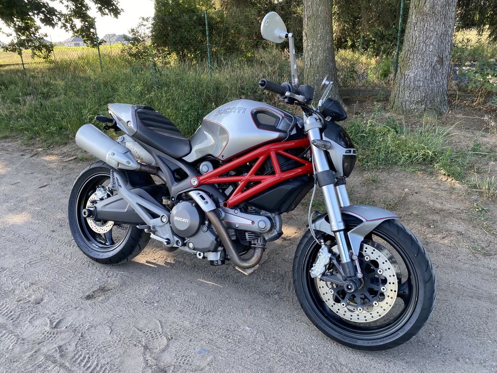 Ducati M696 Monster 2009r 19 tys km przebiegu