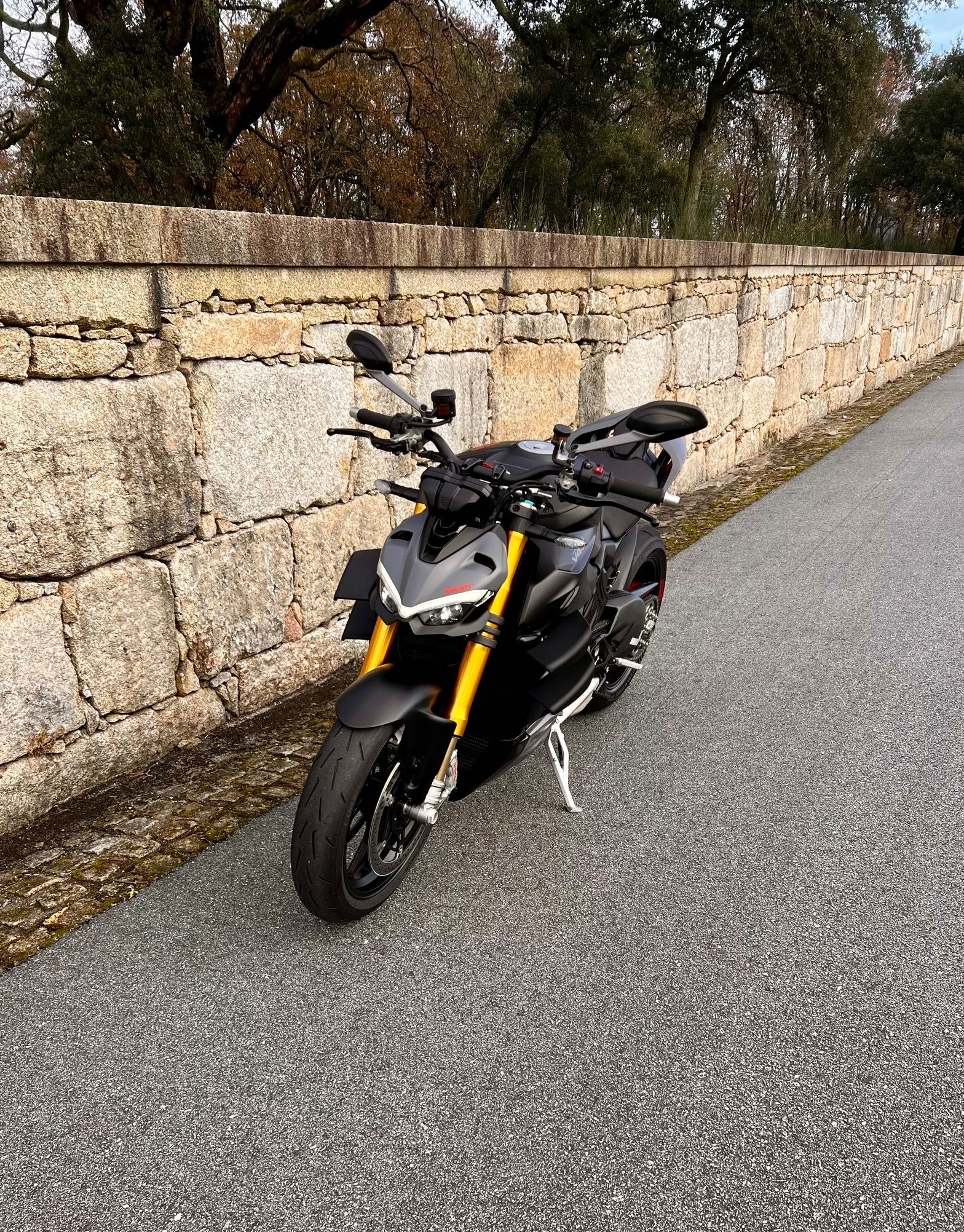 OPORTUNIDADE Ducati Streetfighter V4S my 2023
