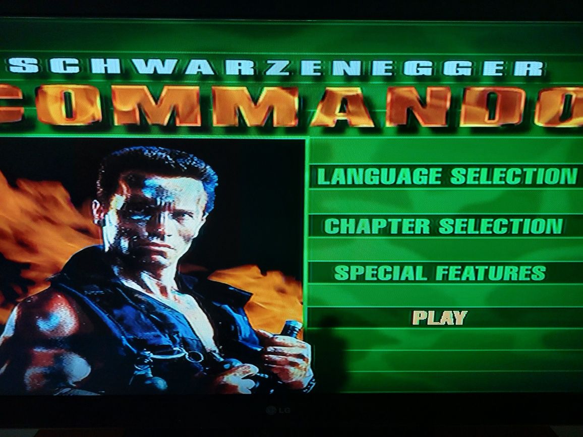DVD " Comando " Schwarzenegger (Como Novo) 1985