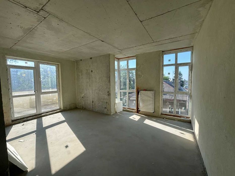 Продаж 3-кімнатної квартири в новобудові вул. Нижанківського