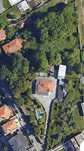 Moradia Térrea T3 com piscina e jardim e armazem com rua particular
