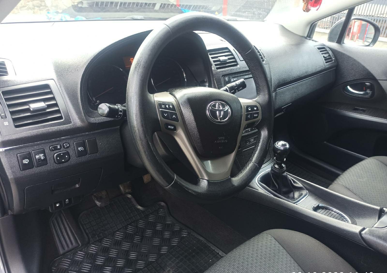 Toyota Avensis 2010/ Тойота