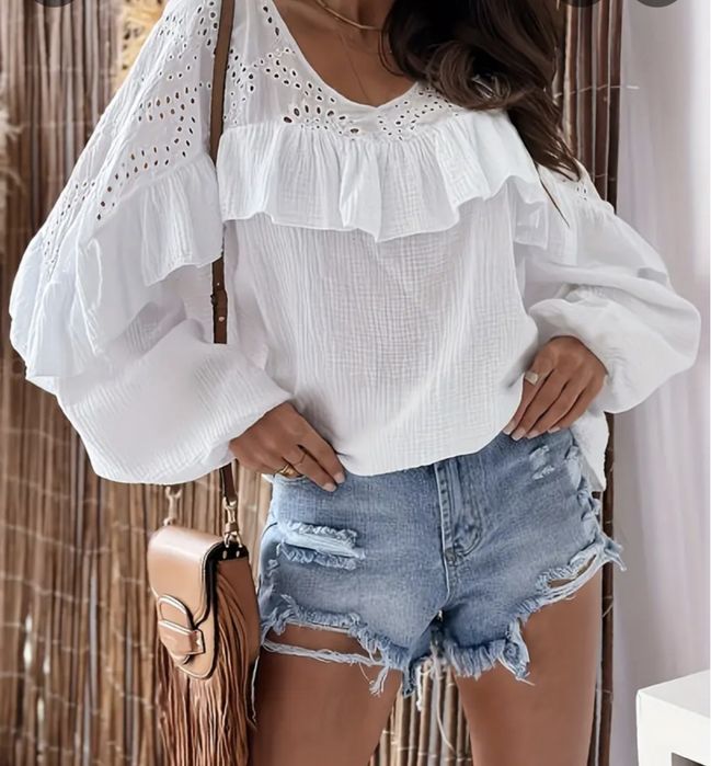 Bluzka muślinowa z falbanką r. M