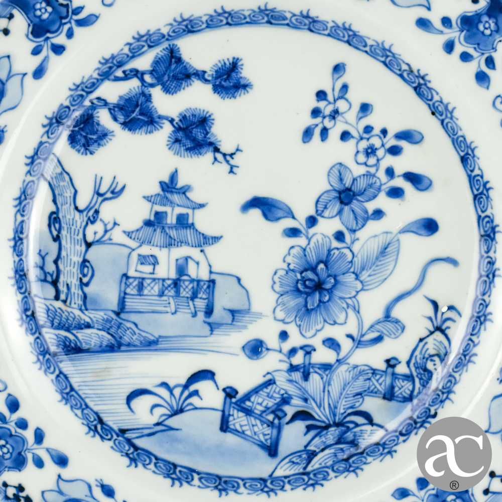 Prato porcelana da China, Pagodes e paisagem, Qianlong, séc. XVIII n5