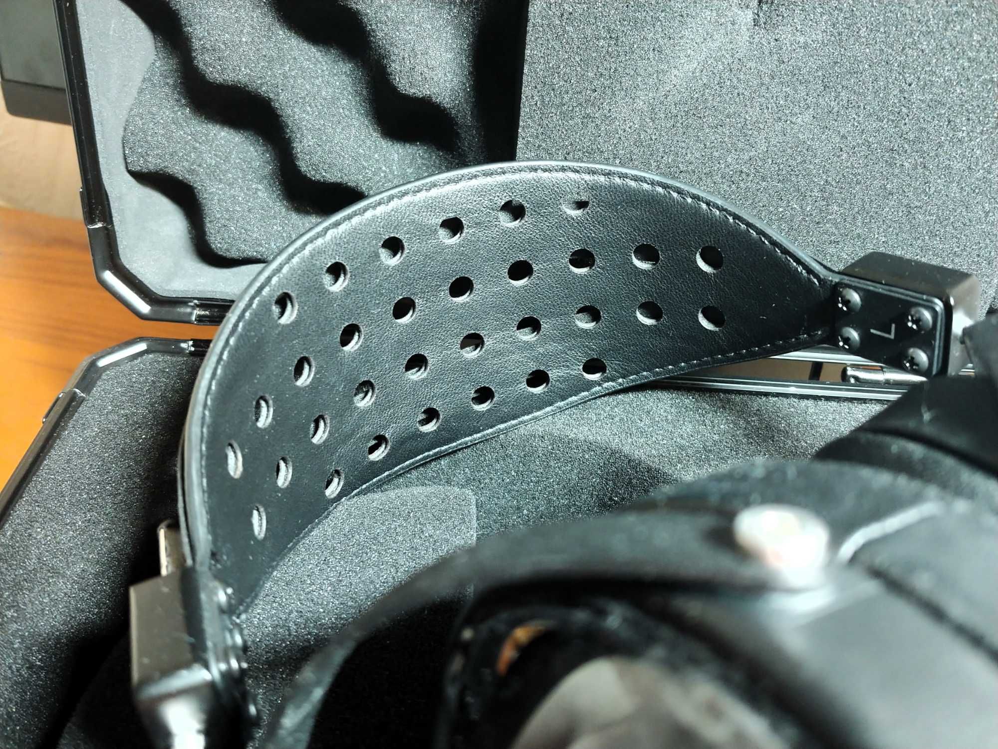 Audeze LCD-2 Classic (Closed Back) закриті драйвові планари, США