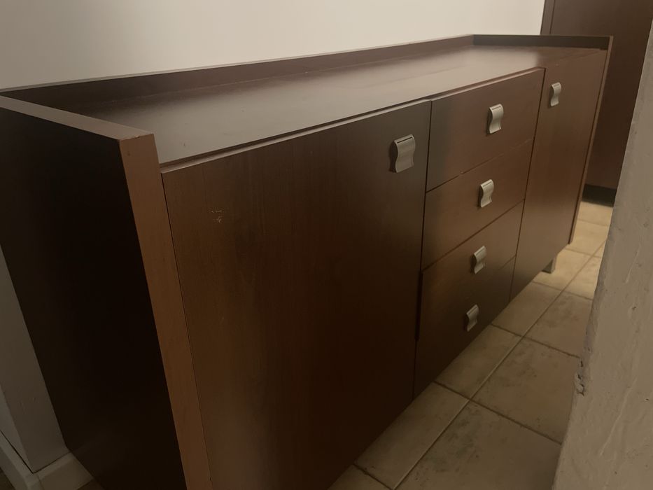 Oddam za darmo komode