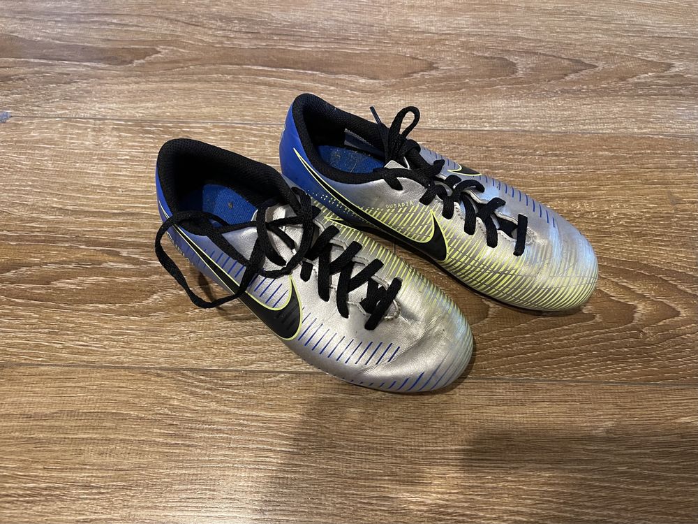 Buty korki dziecięce Nike Neymar rozmiar 35