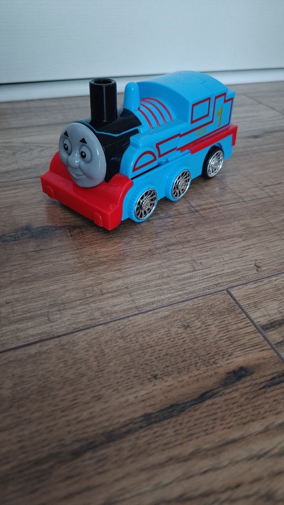 Ciuchcia Tomek Transformers pociąg robot