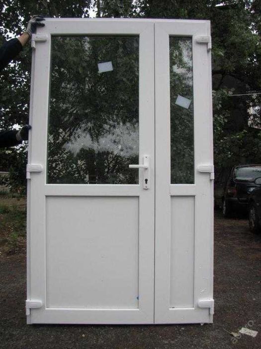 Drzwi PCV Białe 140 X 210 sklepowe Toruń