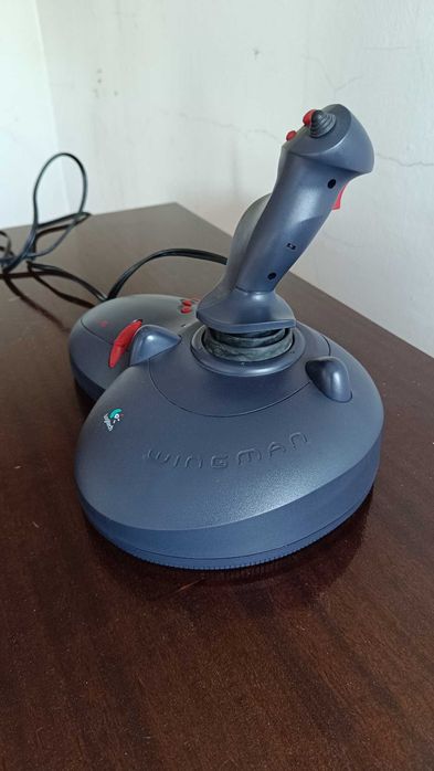 Joystick Logitech Wingman Force - force feedback