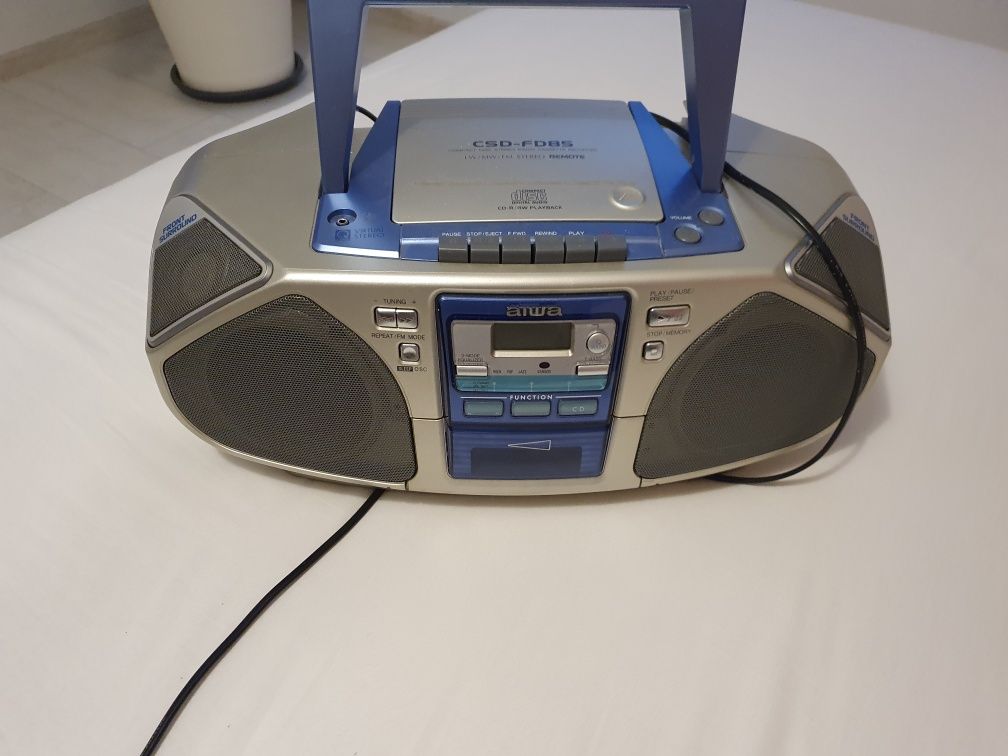Radiomagnetofon CD AIWA