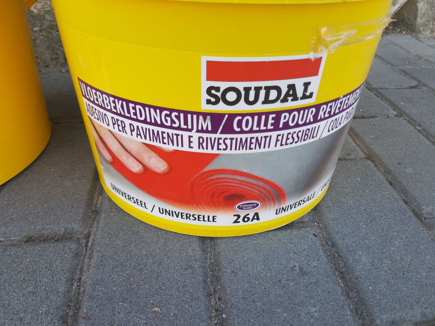 Cola para revestimento soalho soudal A26