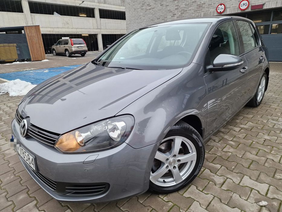 Volkswagen Golf 1.4 TSi SALONOWY Bogata Wersja Podgrzewane Fotele CZUJNIKI PARKOWANIA