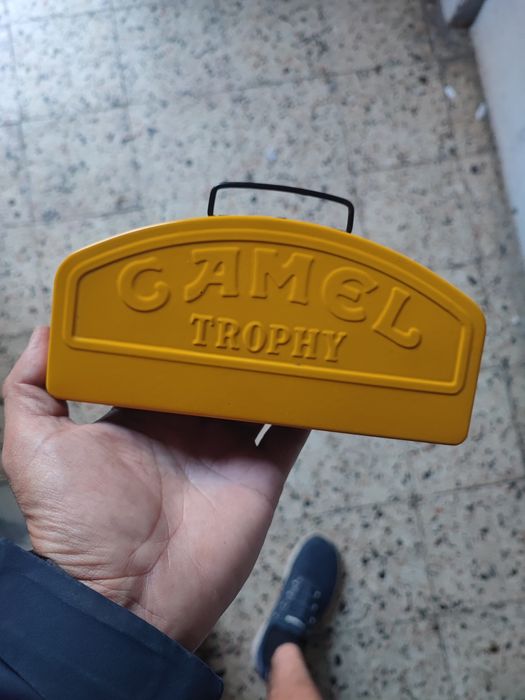 Caixa camel trophy