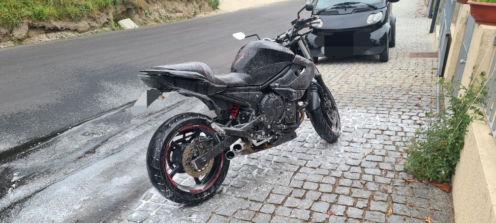 Yamaha XJ6 600cc