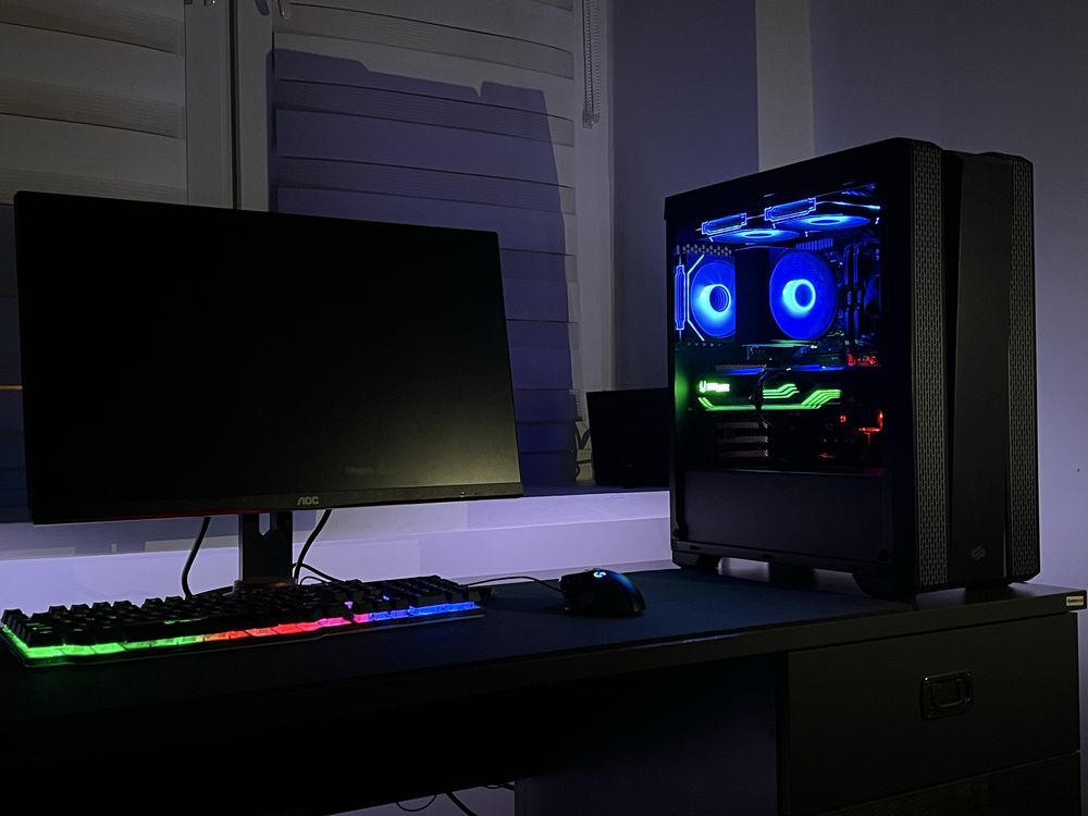 Komputer RTX 3070/ R5 5600/ 16GB RAM/ 512GB SSD/ Win 11/Wifi/Bluetooth