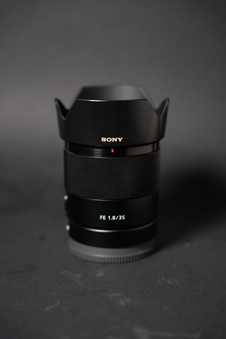Sony 35mm 1.8 FE
