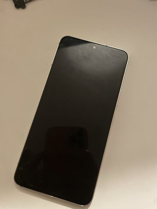 Uszkodzony samsung s22