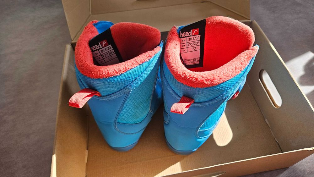 Bardzo dobre snowboardowe buty dziecięce HEAD Kid Velcro