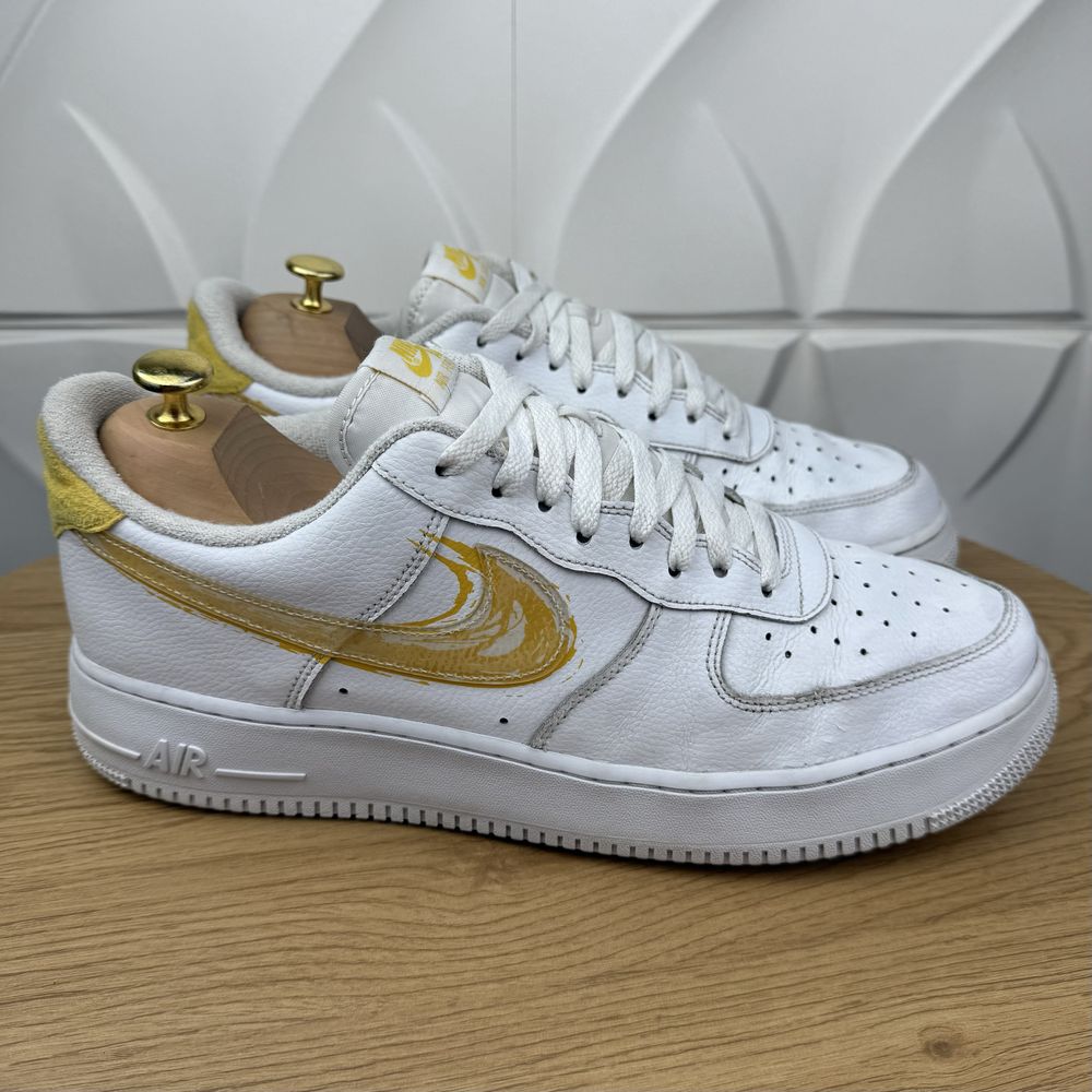 Оригінальні шкіряні кросівки Nike air force 1