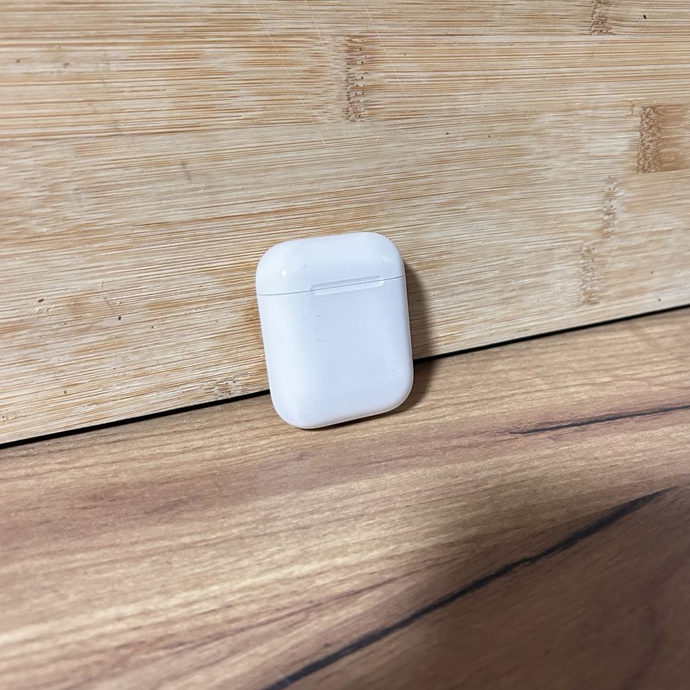 Кейс от наушников airpods 2 оригинал