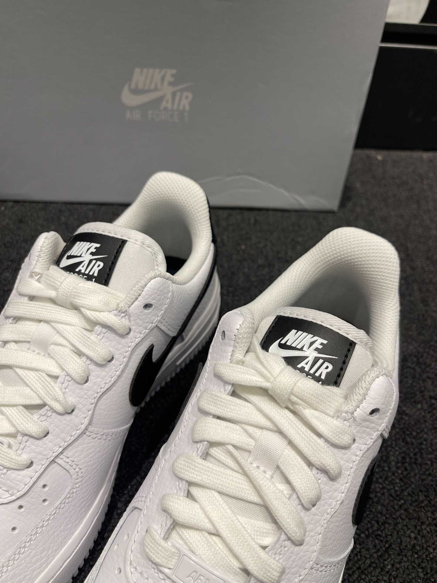 White Black\Air F1\Nike\nowy UnisexTrampki.41