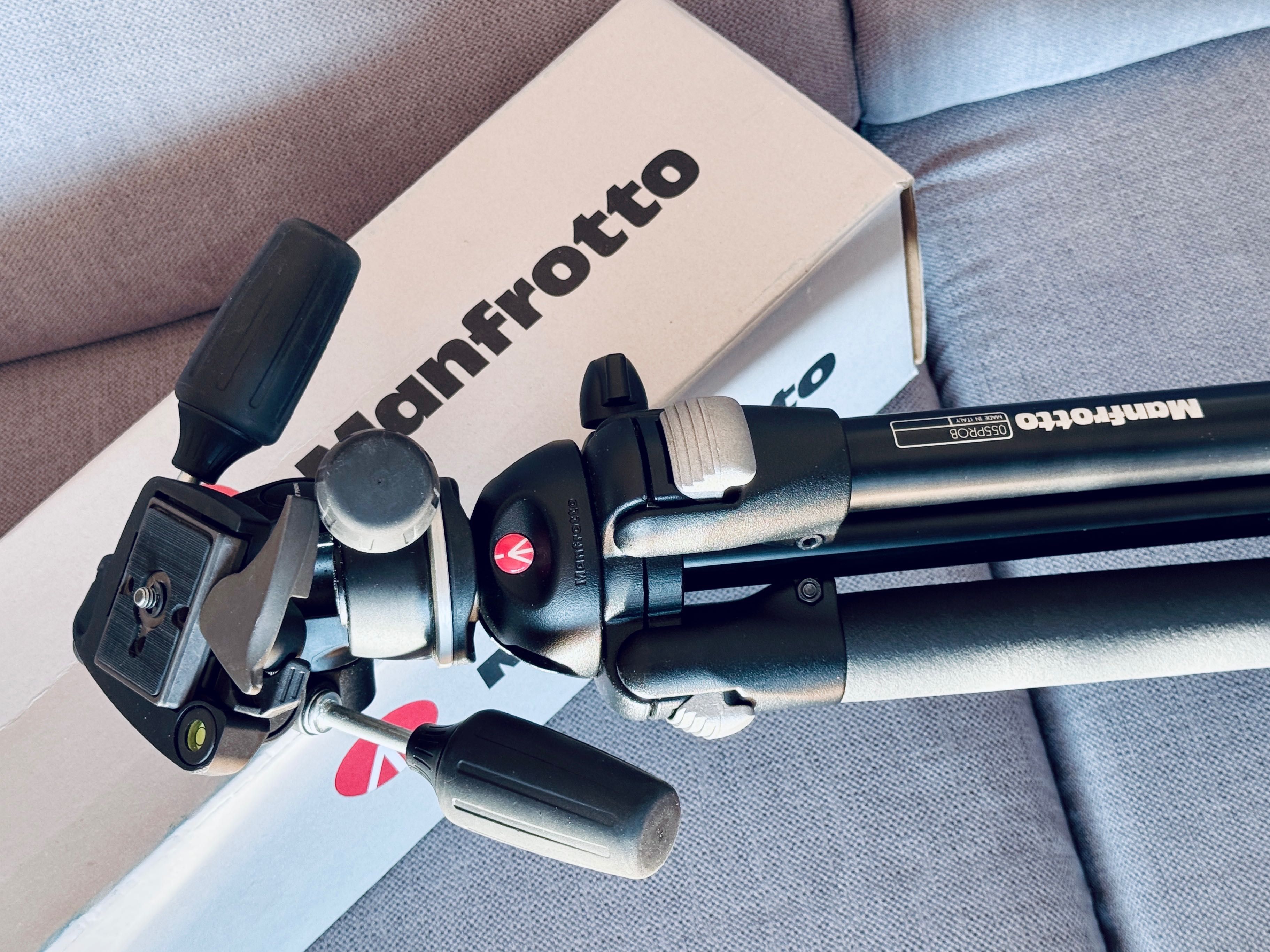 Statyw Manfrotto 055PROB z głowicą Manfrotto 804RC2