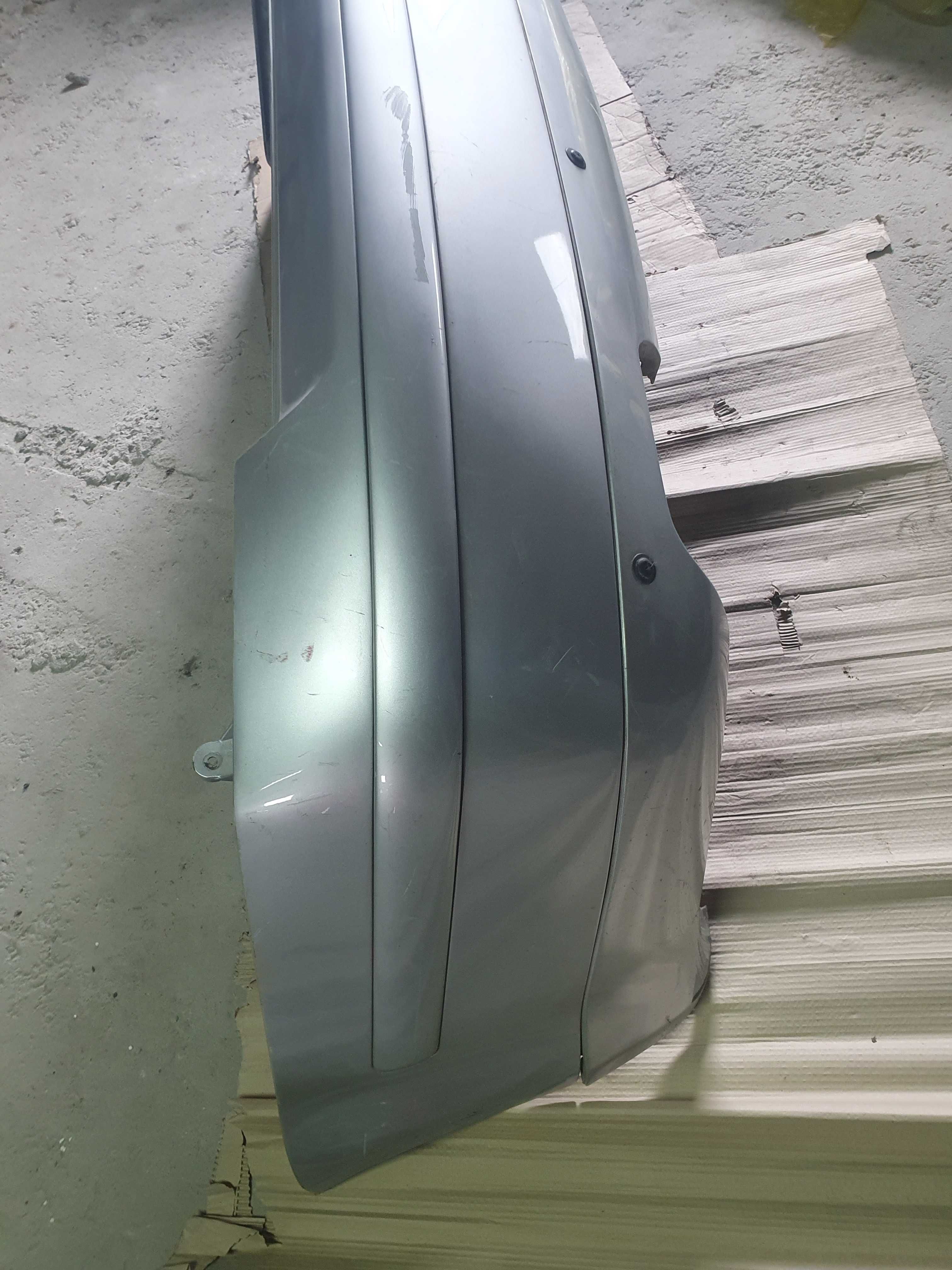 Tyni zderzak vw passat b5 fl ,czujniki , LA7W