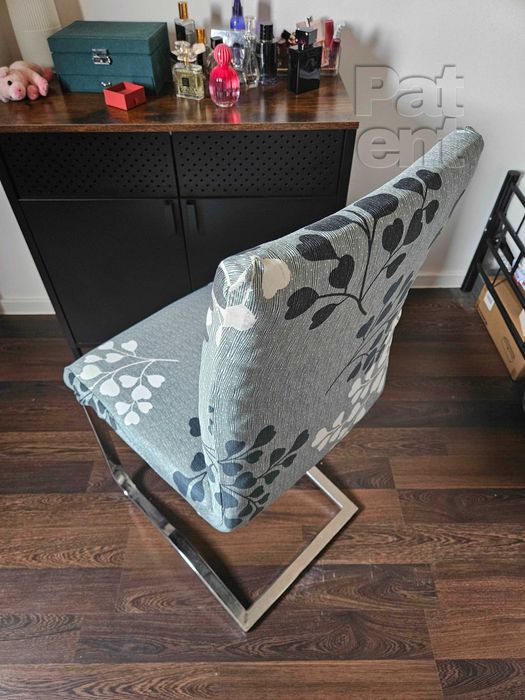 Pokrowce na krzesła elastyczne 4 sztuki wzorki komplet