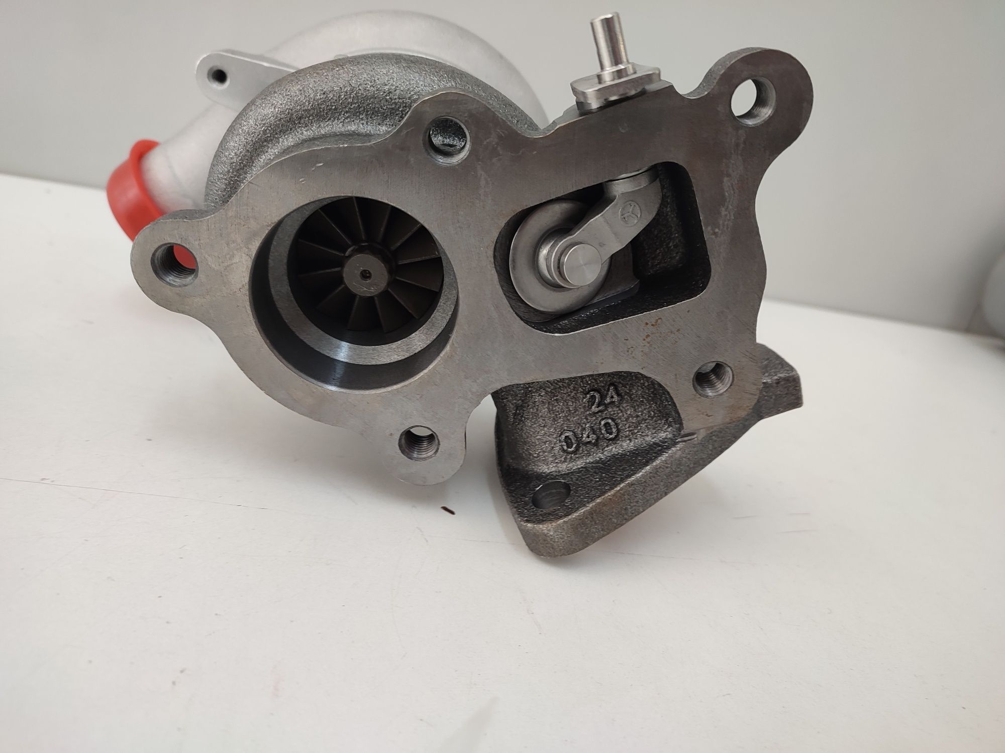 Turbo novo para Mitsubishi L200 K74 e Hyundai