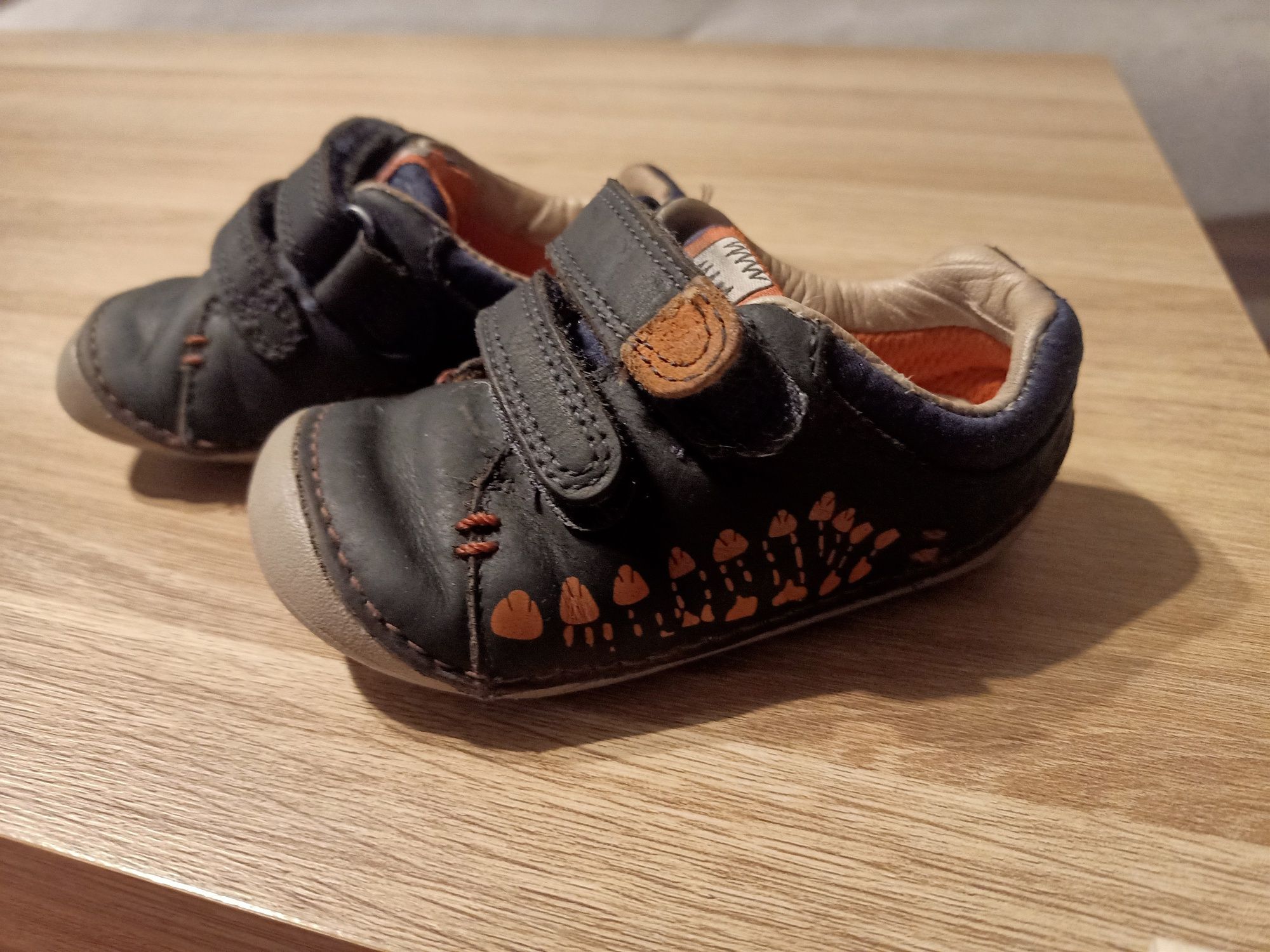 Buty niemowlęce Clarks rozmiar 20