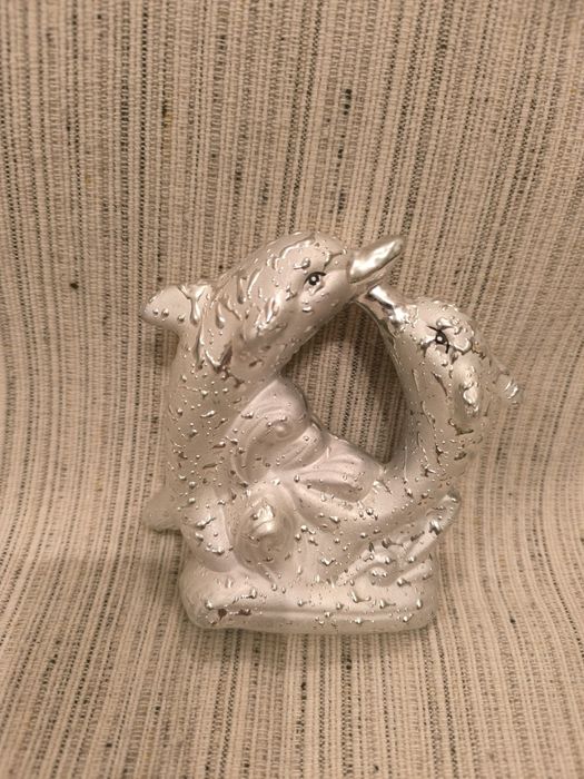 Uroczy wazonik w kropki