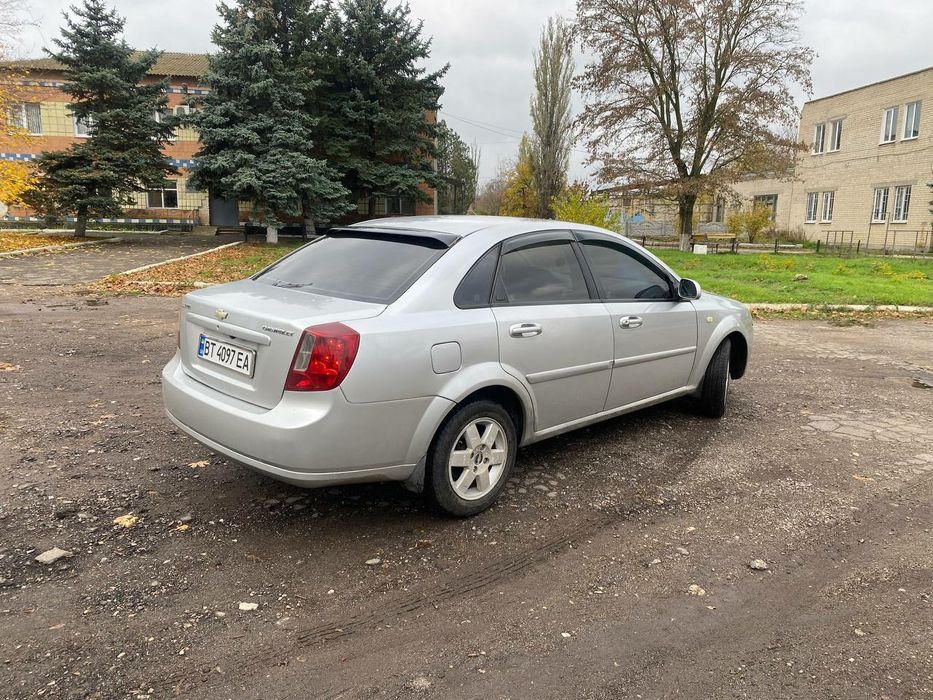 Продам шевроле лачетті 1.8 газ\бенз автомат