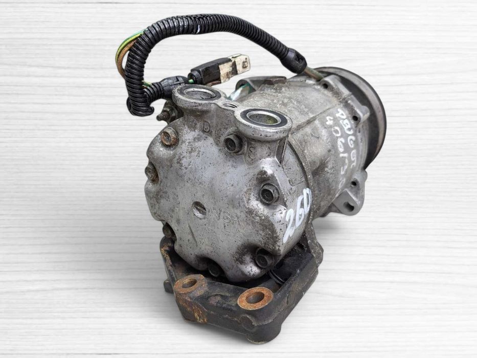 Компрессор кондиционера Citroen C5 C8 Peugeot 406 605 607 3.0