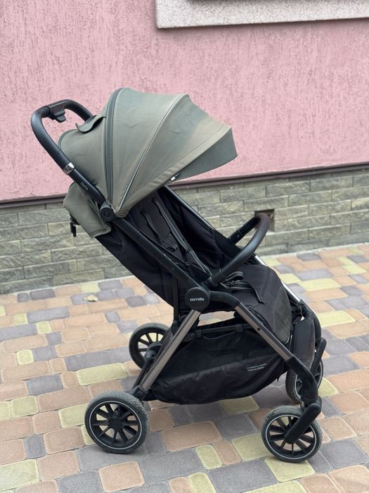 Прогулянковий візок