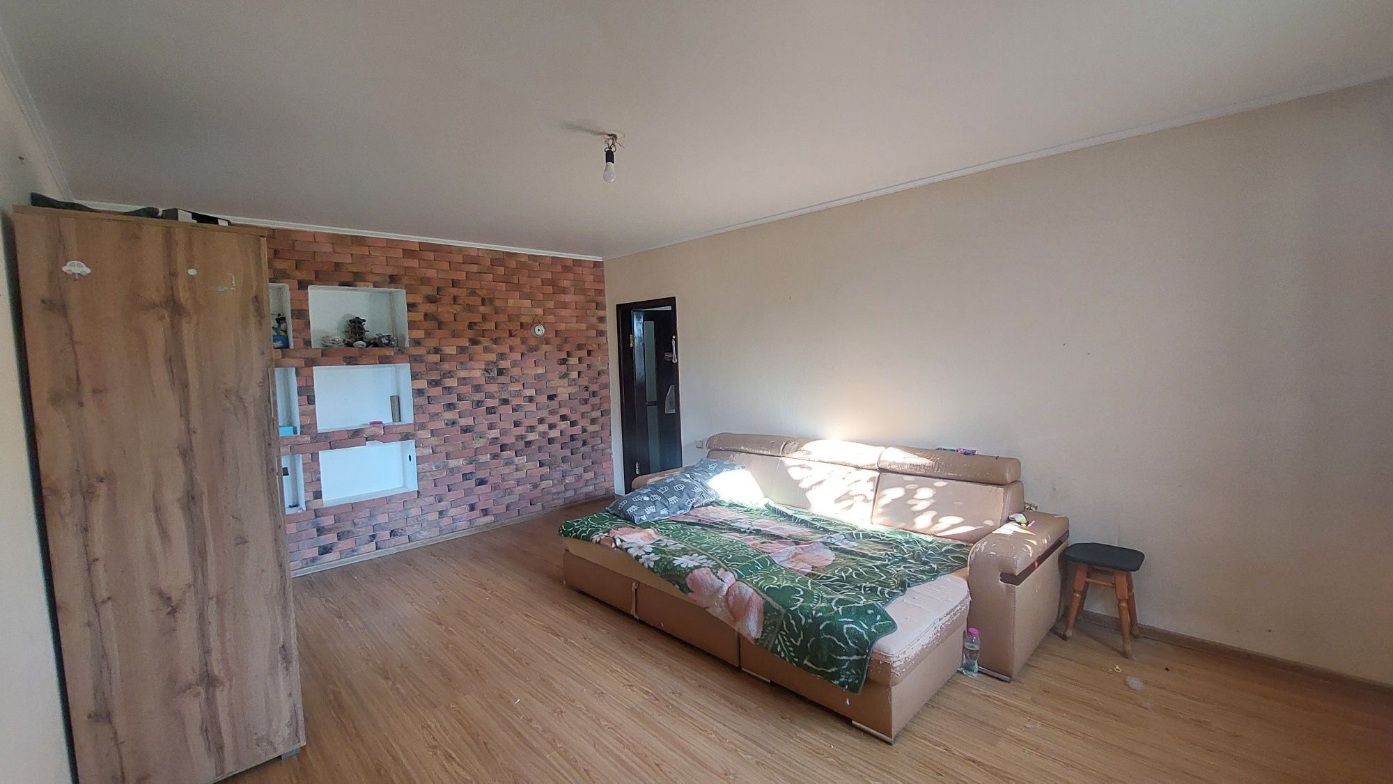 Продам 3-кімнатну квартиру. Вул.Коцюбинського,72.