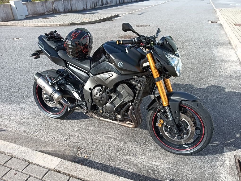 Moto Yamaha Fz8 2013