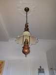 Lampa wiszaca w dobrym stanie