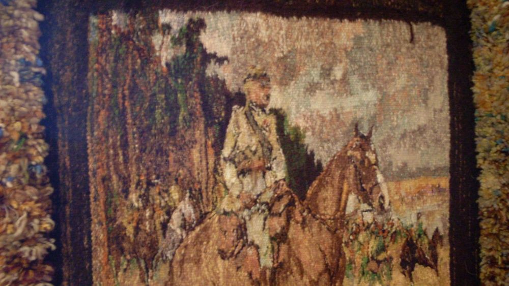 Gobelin na ścianę - Kossak, Piłsudski na kasztance