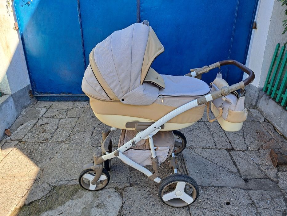 Продам дитячу коляску